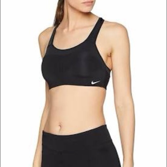 nike alpha bra sizing